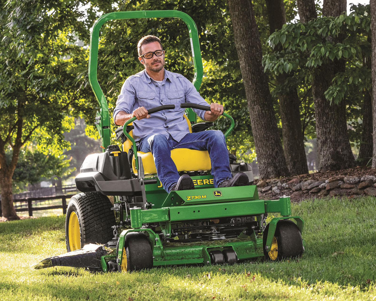 John deere lawn mower best sale zero turn for sale